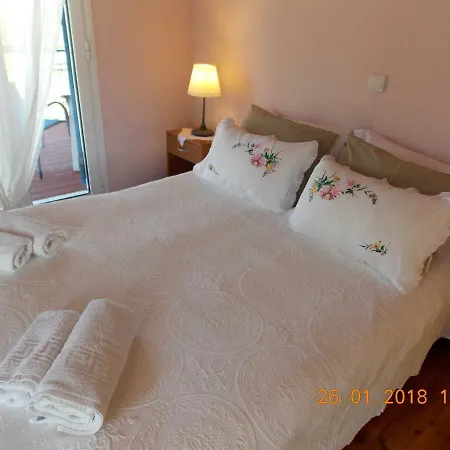 Dora's House 度假居 Divarata
